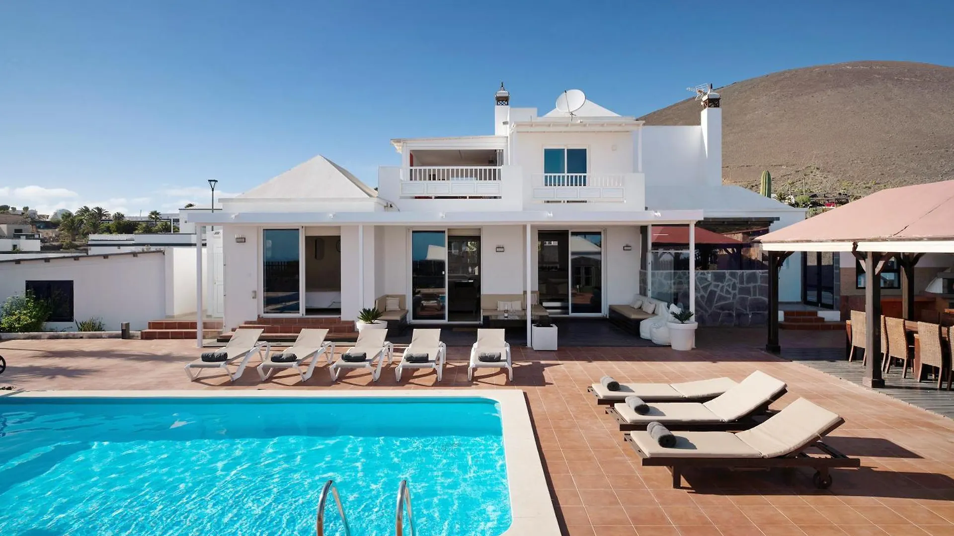 Ladera De Conil Villa Tias Holiday home